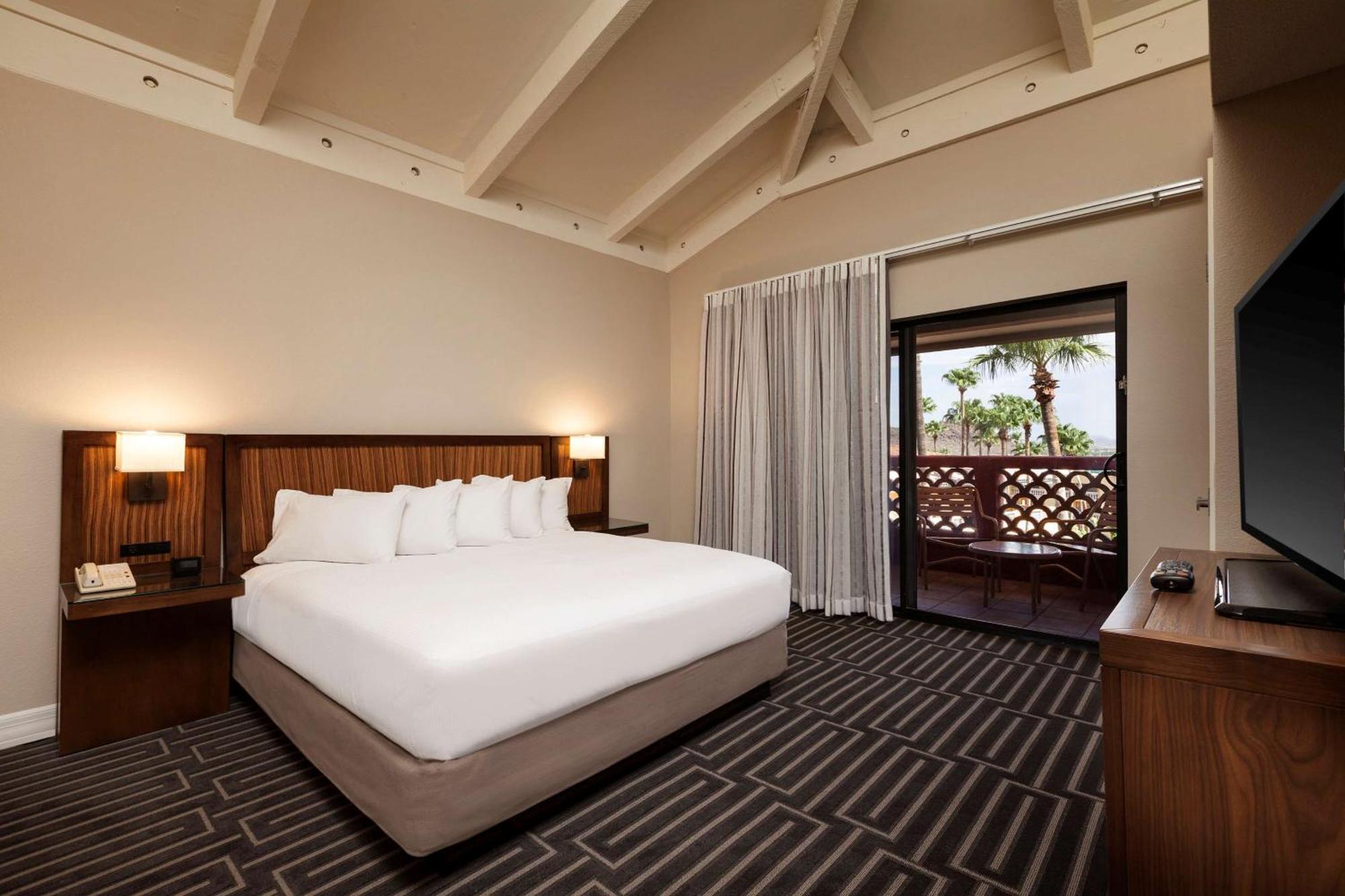 Hilton Phoenix Tapatio Cliffs Resort Buitenkant foto