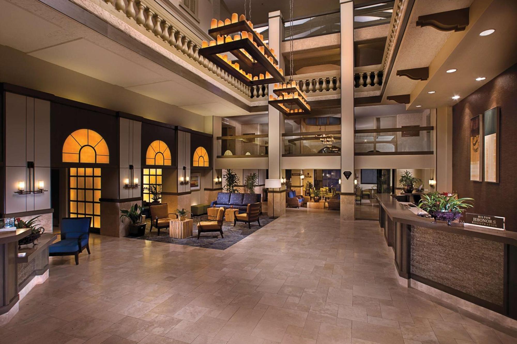 Hilton Phoenix Tapatio Cliffs Resort Buitenkant foto