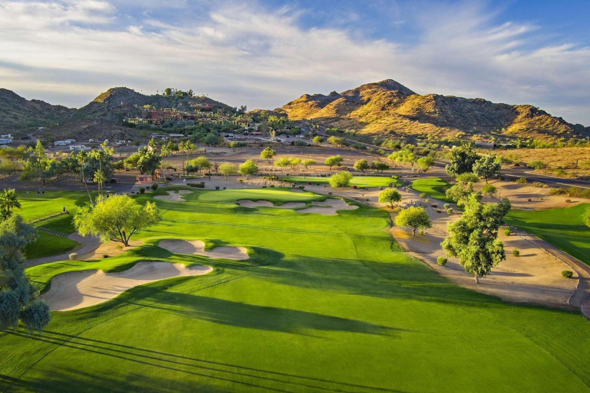 Hilton Phoenix Tapatio Cliffs Resort Buitenkant foto
